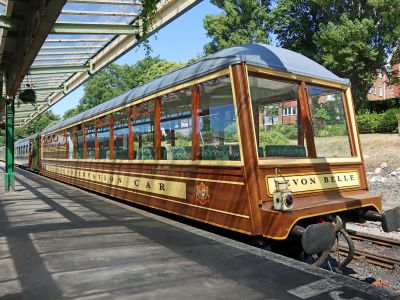 Car 14 external