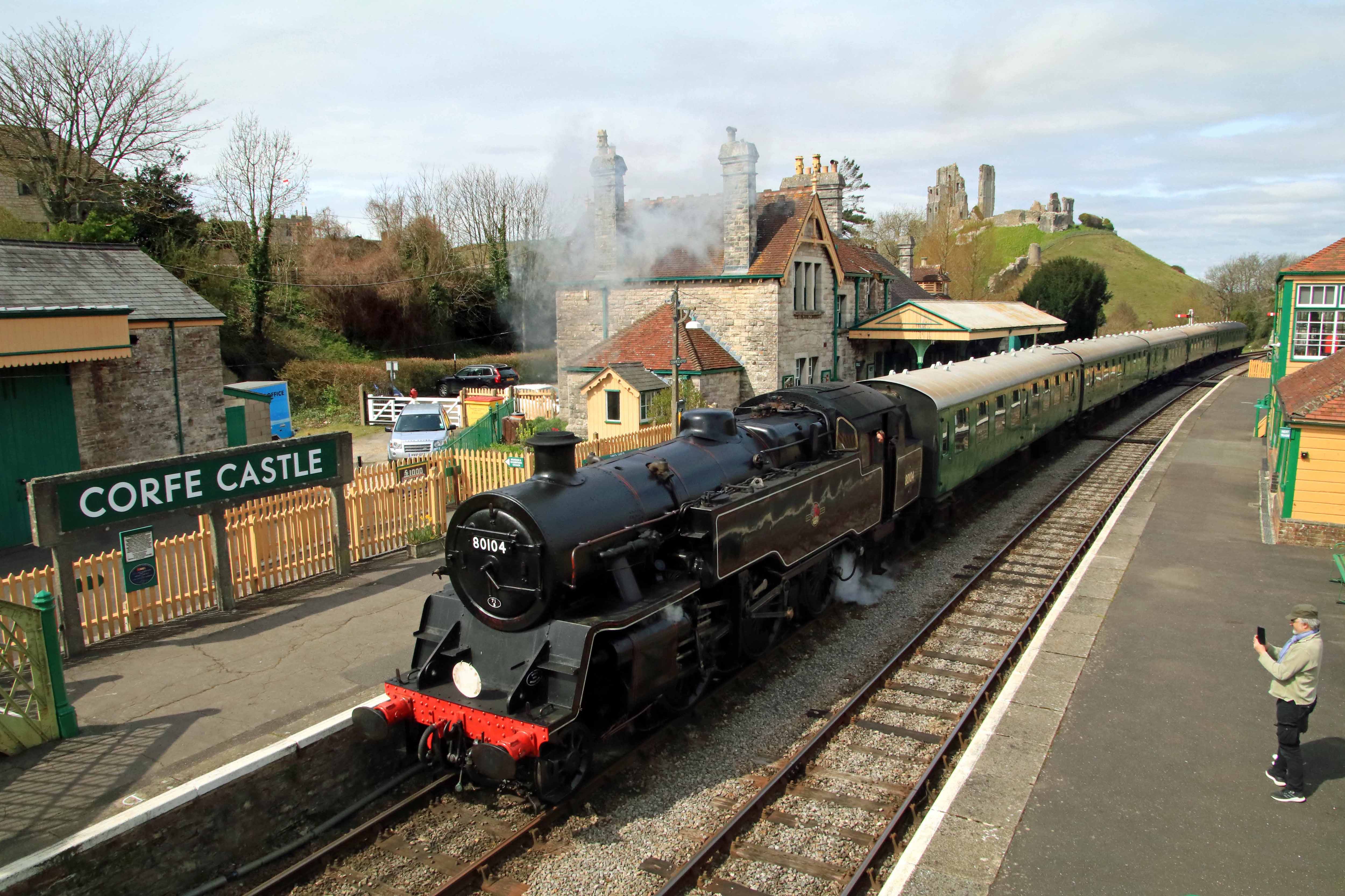 COVIDSAFE SWANAGE RAILWAY STEAM TRAIN SERVICE TO RESUME ON MONDAY 12