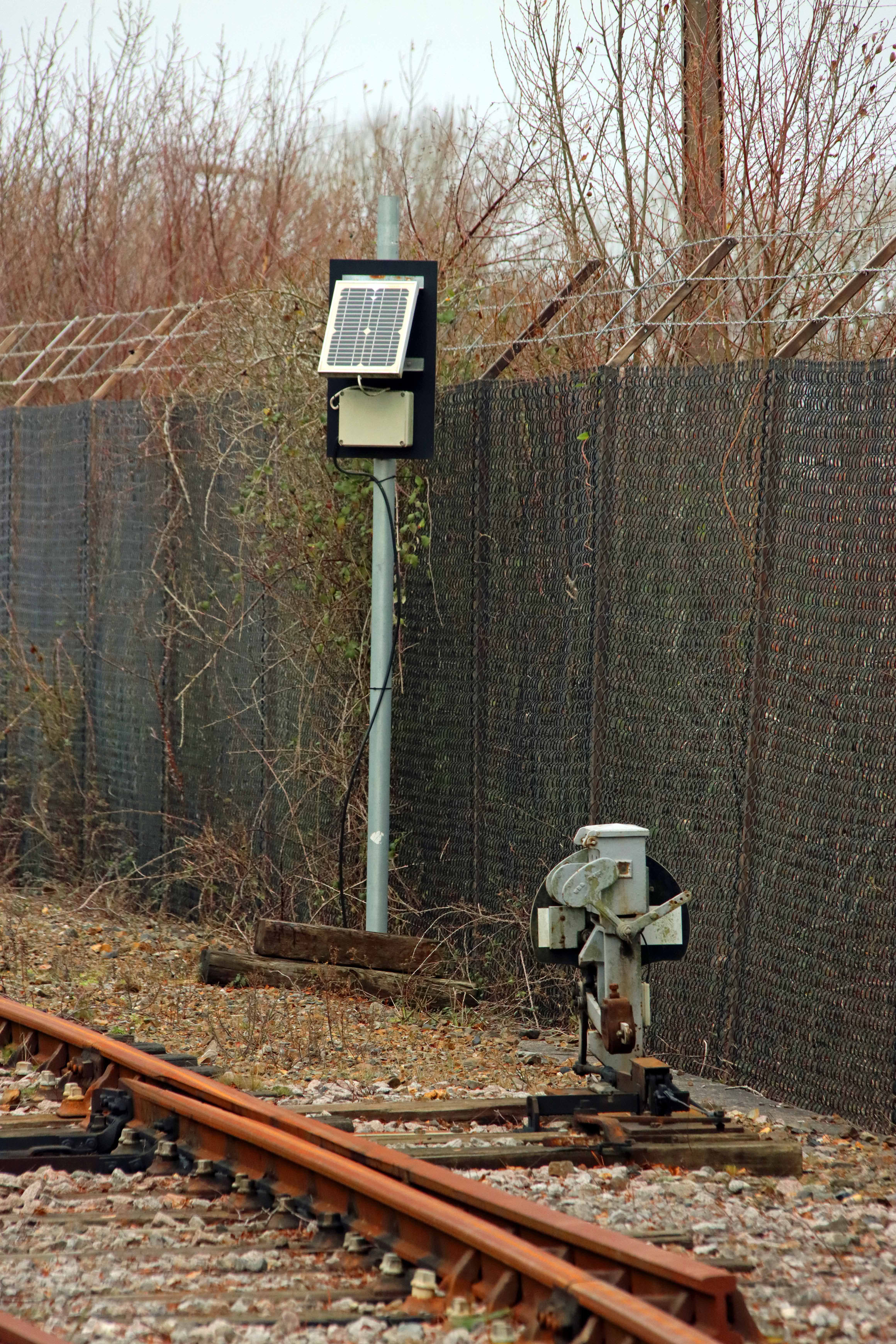 Solar Power - Shunting Signal