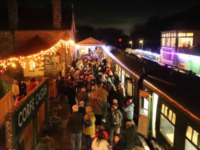 Carols Corfe